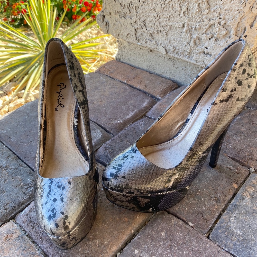 Gray Snakeskin Print Stiletto Heels